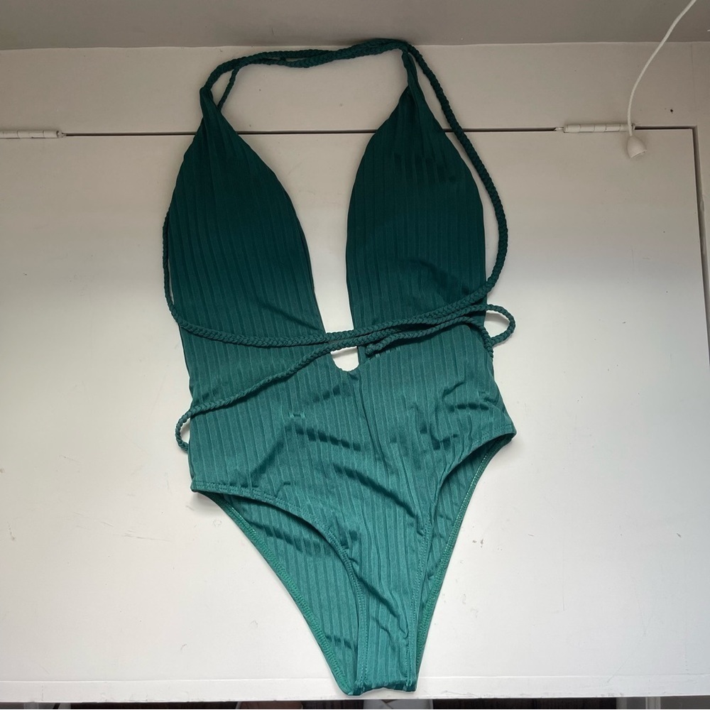 Nwot green full body swimsuit - Picture 4 of 4